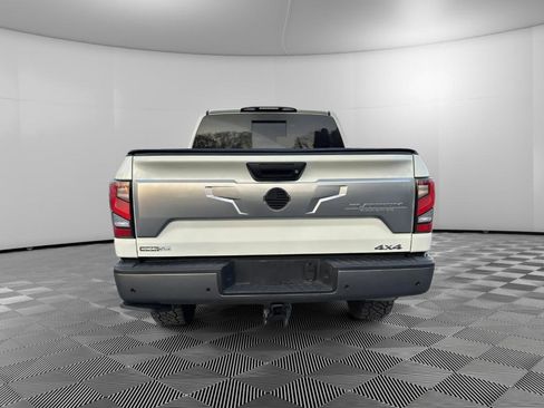 Used 2021 Nissan Titan Platinum Reserve w/ Moonroof Package image 8
