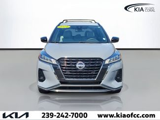 Used 2024 Nissan Kicks SR w/ SR Premium Package FWD video 2