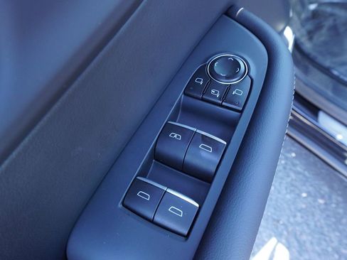 New 2026 Buick Enclave Sport Touring w/ Power Package image 17