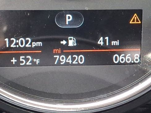 Used 2016 MINI Cooper 4-Door Hardtop image 22