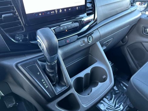 Used 2023 Ford Transit 350 XLT image 33