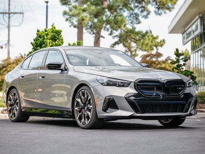 New 2025 BMW i5 M60 w/ Premium Package