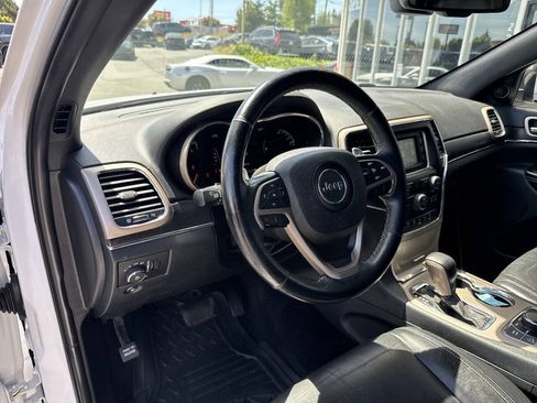 Used 2016 Jeep Grand Cherokee Limited AWD/4WD image 35