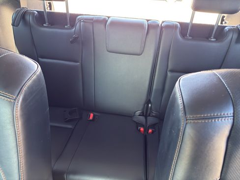 Used 2015 Toyota Highlander Limited image 26