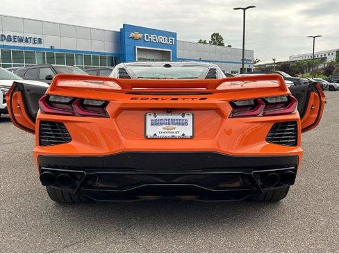 Used 2022 Chevrolet Corvette Stingray Preferred Cpe w/ Z51 Performance Package RWD image 10