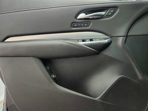 Used 2019 Cadillac XT4 Premium Luxury AWD/4WD image 23