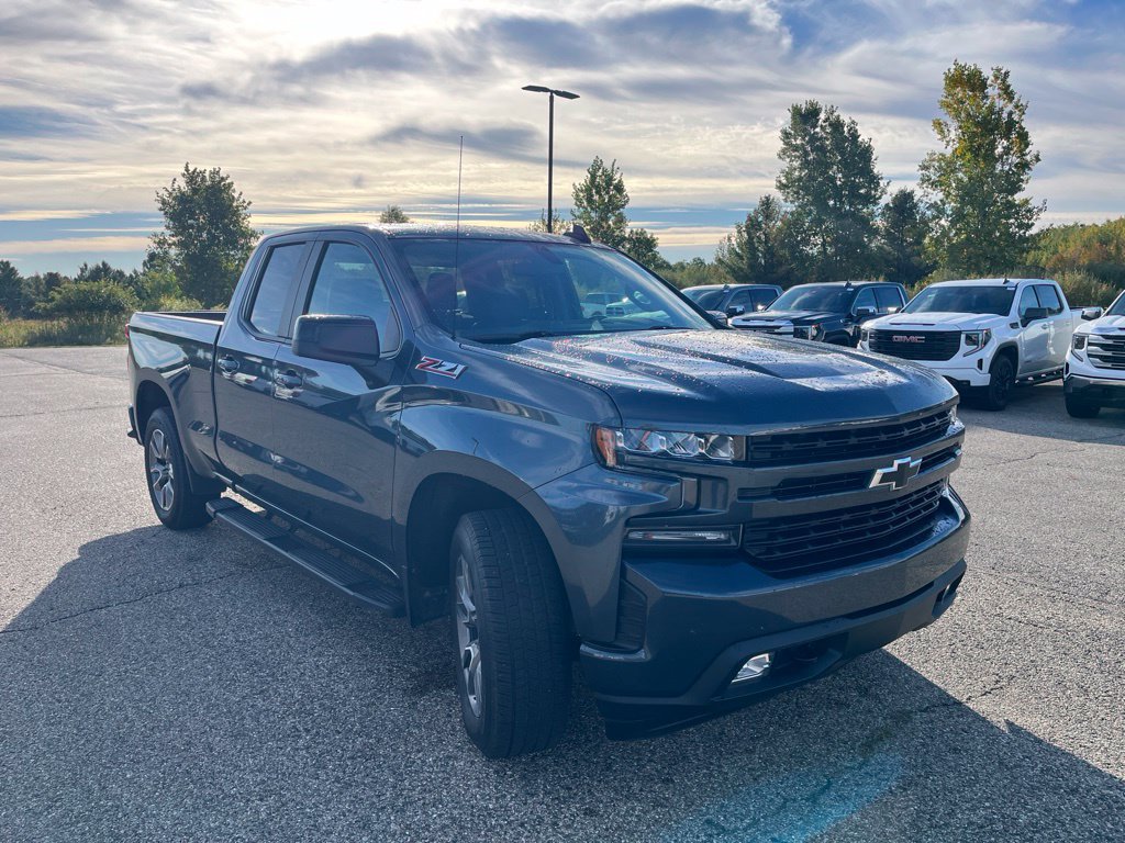Used 2020 Chevrolet Silverado 1500 RST AWD/4WD image 9