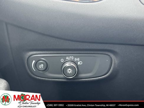 Certified 2023 Chevrolet Equinox LT FWD image 26