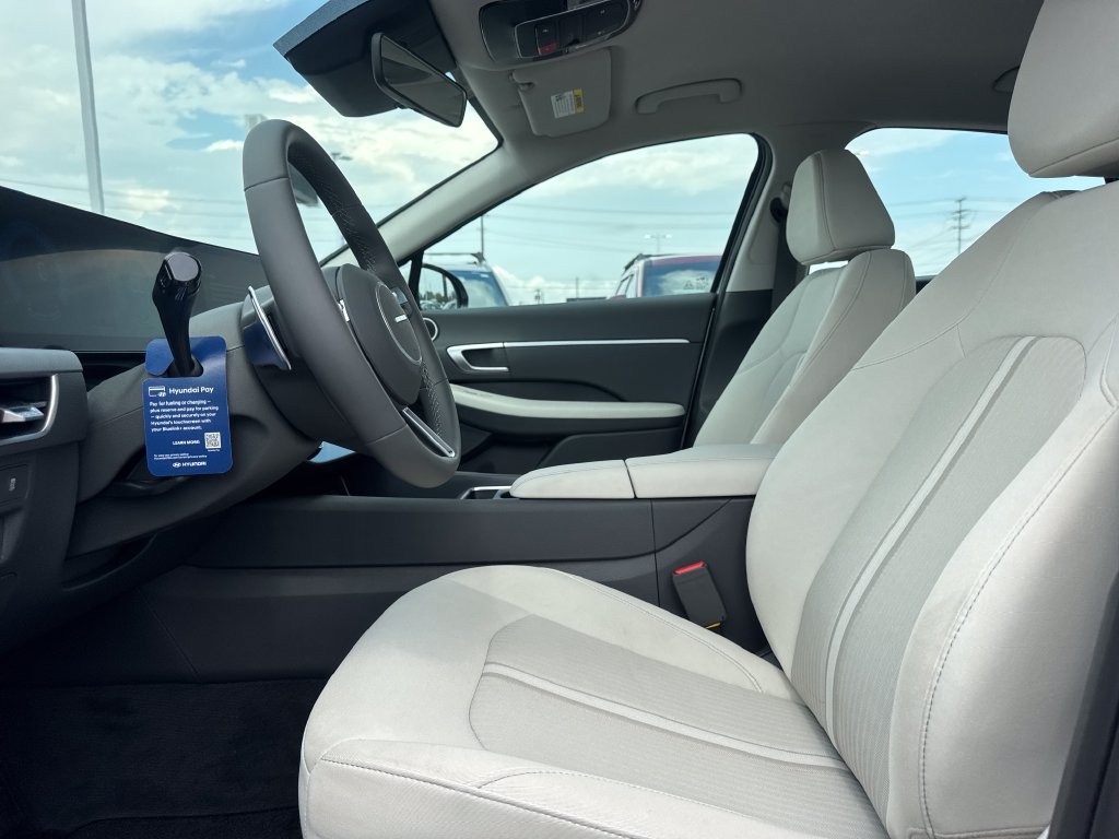 New 2026 Hyundai Sonata SEL FWD image 11