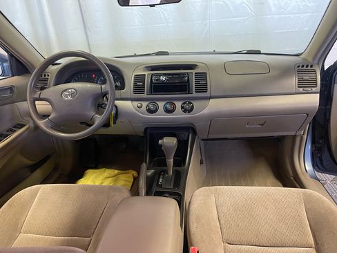 Used 2002 Toyota Camry LE FWD image 15