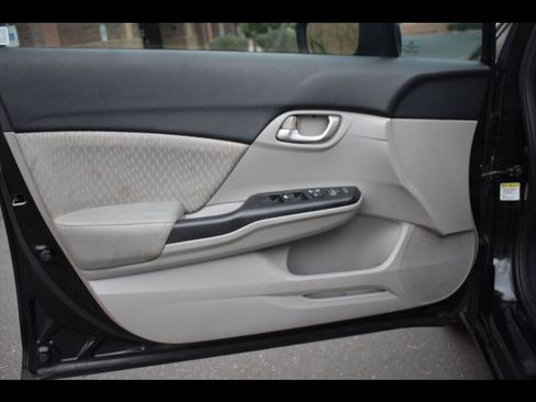 Used 2015 Honda Civic LX image 17