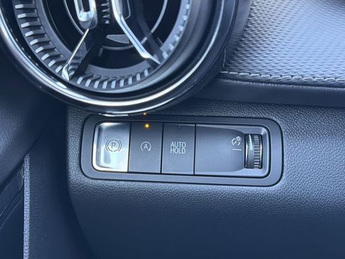 New 2026 Chevrolet Equinox LT image 11