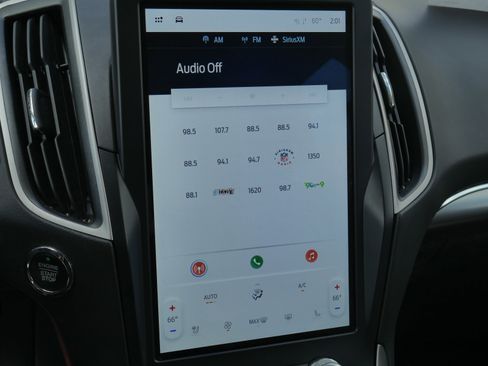 Certified 2022 Ford Edge SEL w/ Convenience Package image 18