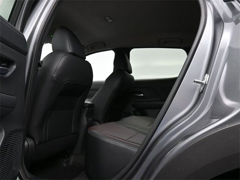 Used 2026 Nissan Kicks SR image 15