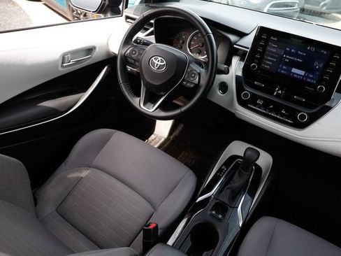 Used 2021 Toyota Corolla SE FWD image 23
