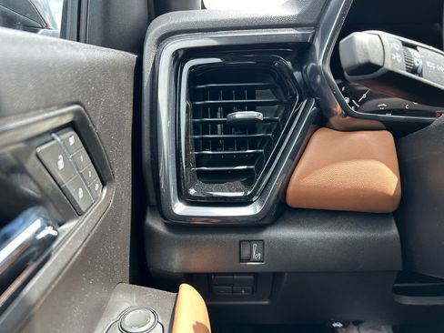 New 2026 GMC Canyon AT4 w/ Technology Plus Package AWD/4WD image 20