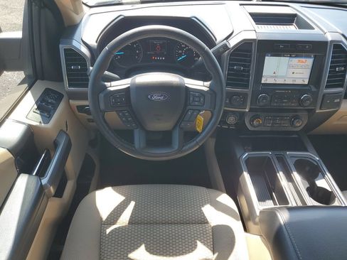 Used 2019 Ford F150 XLT w/ Equipment Group 302A Luxury AWD/4WD image 26