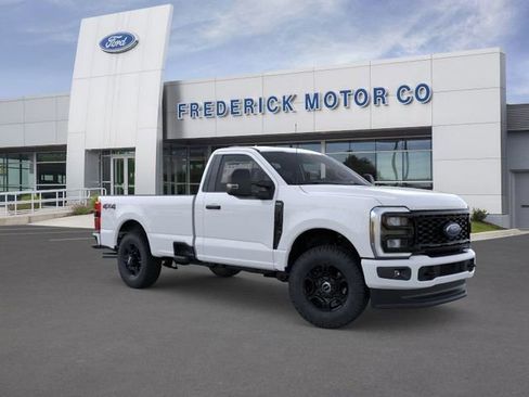 New 2026 Ford F350 4x4 Regular Cab Super Duty image 7