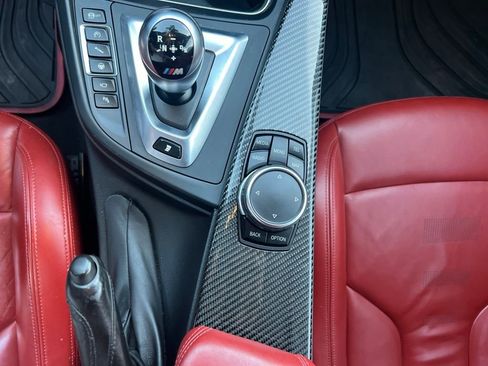 Used 2015 BMW M4 Coupe RWD image 16