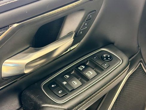 Used 2019 RAM 1500 Limited w/ Trailer Tow Group AWD/4WD image 17