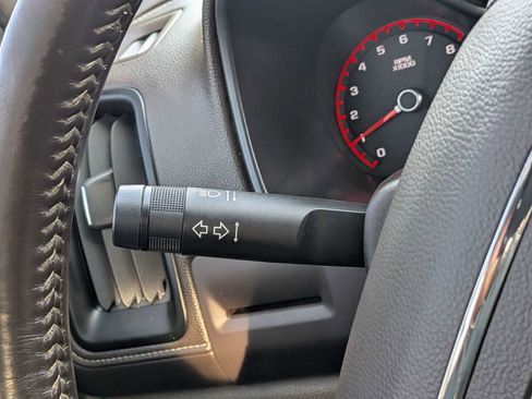 Used 2016 GMC Canyon SLE w/ SLE Convenience Package image 26