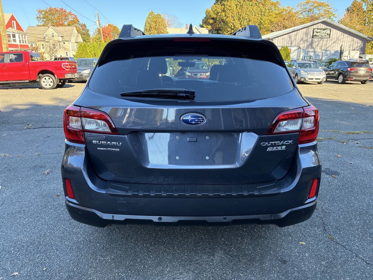 Used 2017 Subaru Outback 2.5i Limited AWD/4WD image 4