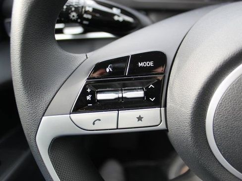 New 2026 Hyundai Elantra Hybrid FWD image 12