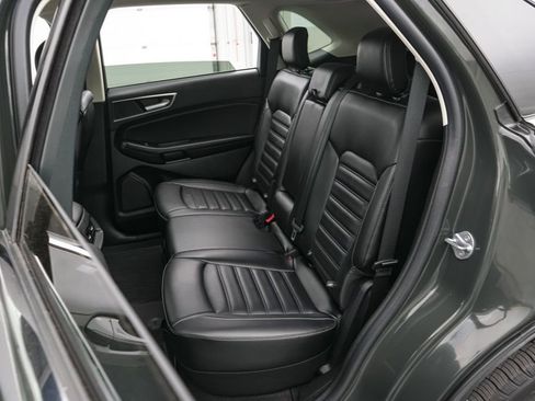 Certified 2024 Ford Edge SEL w/ Convenience Package AWD/4WD image 18