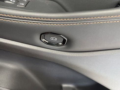 New 2026 Jeep Cherokee Limited AWD/4WD image 17