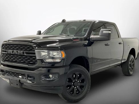 Used 2023 RAM 2500 Big Horn w/ Night Edition AWD/4WD image 4