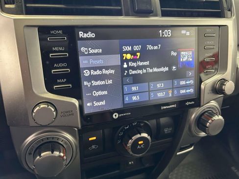 Used 2020 Toyota 4Runner SR5 Premium w/ Moonroof Package AWD/4WD image 28