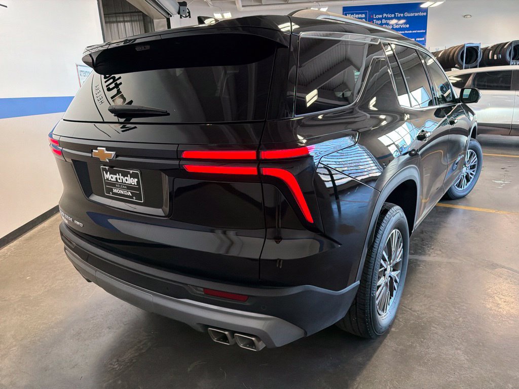 Used 2026 Chevrolet Traverse LT w/ Driver Confidence Package AWD/4WD image 5