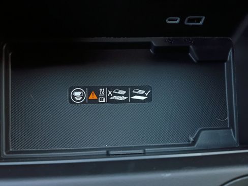 New 2026 GMC Yukon Denali w/ Denali Reserve Package image 21