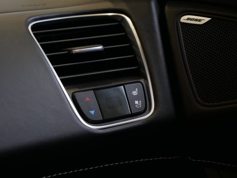 Used 2015 Chevrolet Corvette Stingray Convertible w/ 3LT Preferred Equipment Group image 31