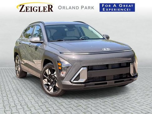 Used 2024 Hyundai Kona SEL FWD image 1