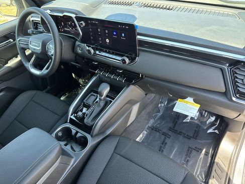 New 2026 GMC Canyon Elevation RWD image 27