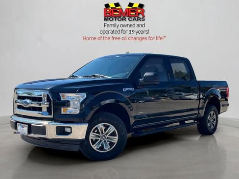 Used 2017 Ford F150 XLT w/ Trailer Tow Package image 33