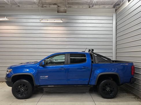 Used 2020 Chevrolet Colorado ZR2 w/ ZR2 Dusk Special Edition AWD/4WD image 10