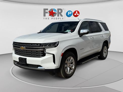 Used 2024 Chevrolet Tahoe Premier RWD image 1