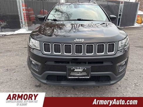 Used 2019 Jeep Compass Latitude w/ Popular Equipment Group image 2