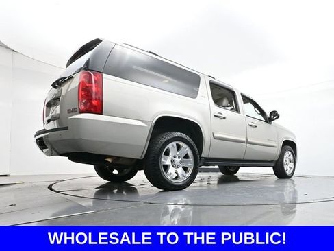 Used 2009 GMC Yukon XL SLT image 31