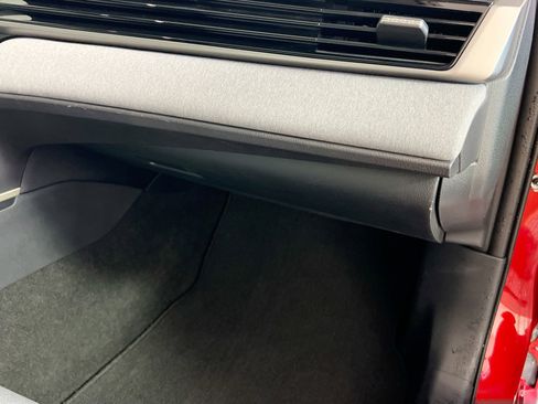 Used 2025 Toyota Camry LE image 35