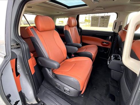 Certified 2024 Kia Carnival SX Prestige image 26