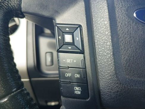 Used 2016 Ford Expedition XLT w/ Equipment Group 202A image 24