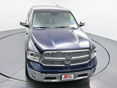 Used 2017 RAM 1500 Laramie w/ Convenience Group AWD/4WD image 4