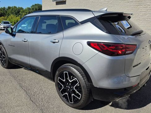 Used 2023 Chevrolet Blazer RS w/ Enhanced Convenience Package AWD/4WD image 5
