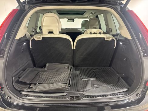 Used 2023 Volvo XC90 B5 Core w/ Climate Package AWD/4WD image 30