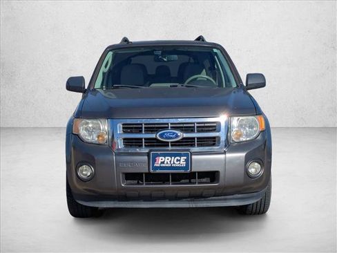 Used 2012 Ford Escape XLT image 2