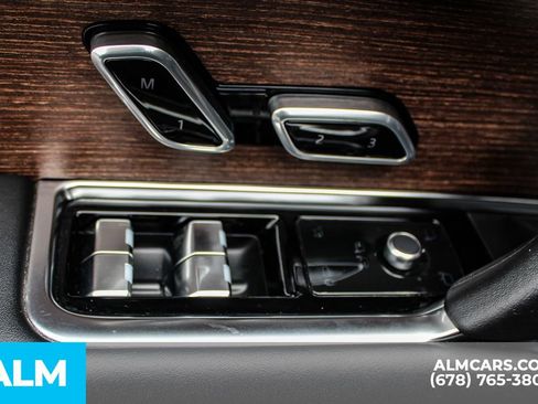 Used 2023 Land Rover Range Rover SE image 41