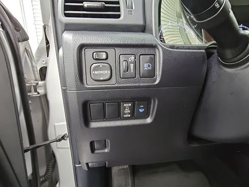 Used 2023 Toyota 4Runner TRD Off-Road Premium image 29